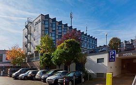 Sunday Hotel Koeln Bruehl